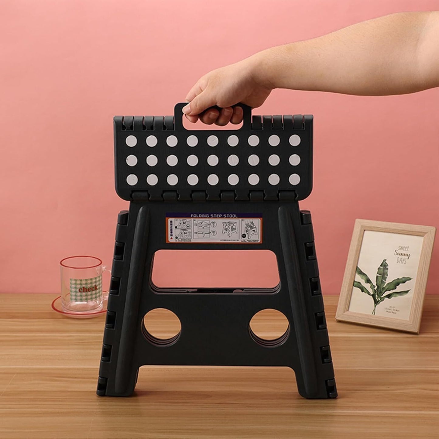 Klappbarer Tritthocker 22 cm – Praktisch, Robust und Platzsparend! Schwarz