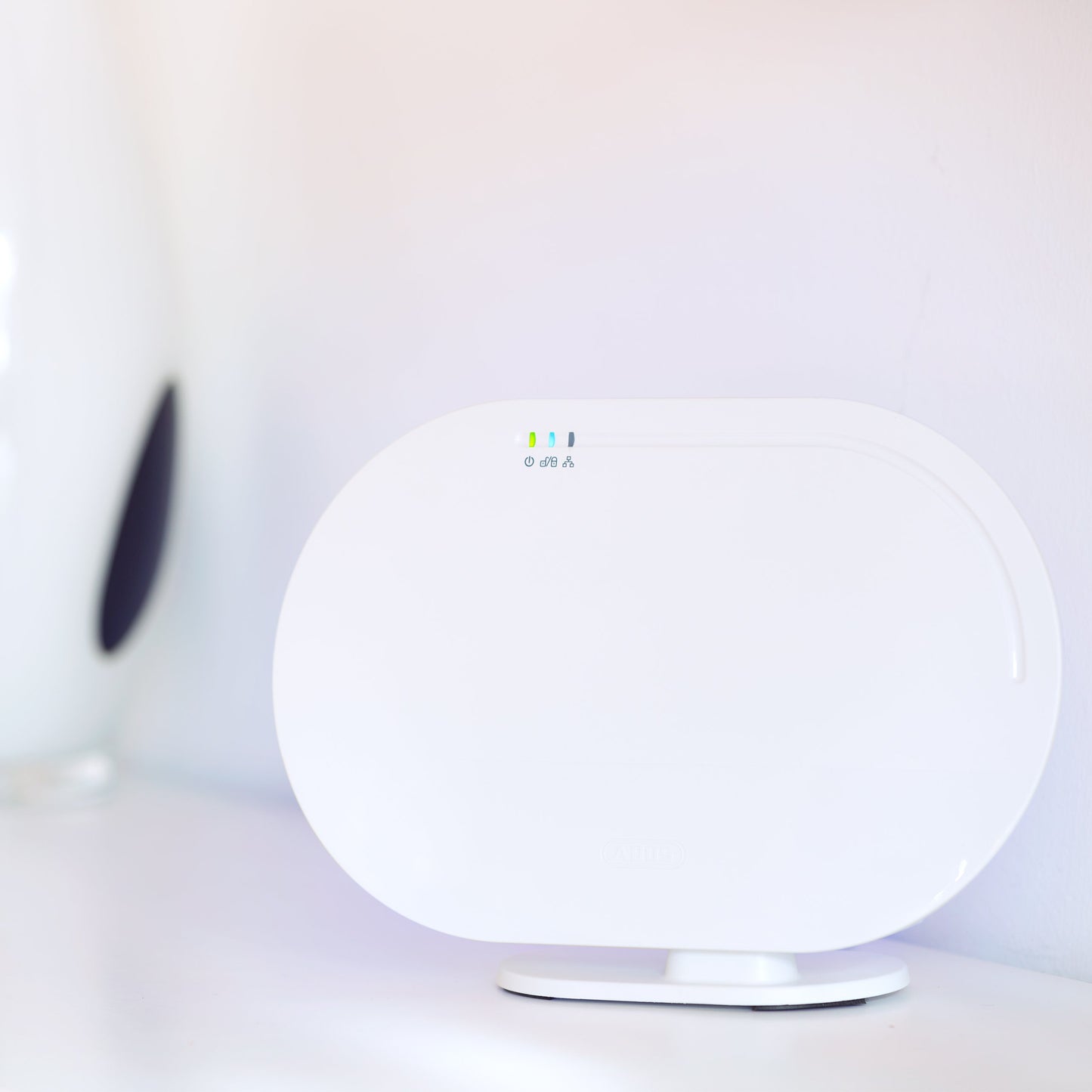 ABUS Funk-Alarmanlage Smartvest Zentrale Einbruchmeldeanlage | erweiterbar | Testsieger | Fernzugriff iOS + Andriod App | weiß | 38828