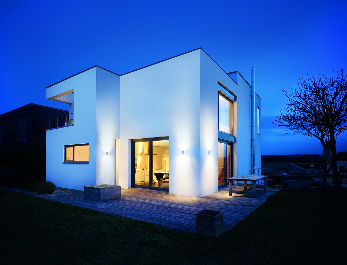 Steinel LED Außenleuchte L 910 S silber, Wandleuchte LED mit 180° Infrarot Bewegungsmelder, 12m Reichweite, Dauerlicht, Softlichtstart, IP44