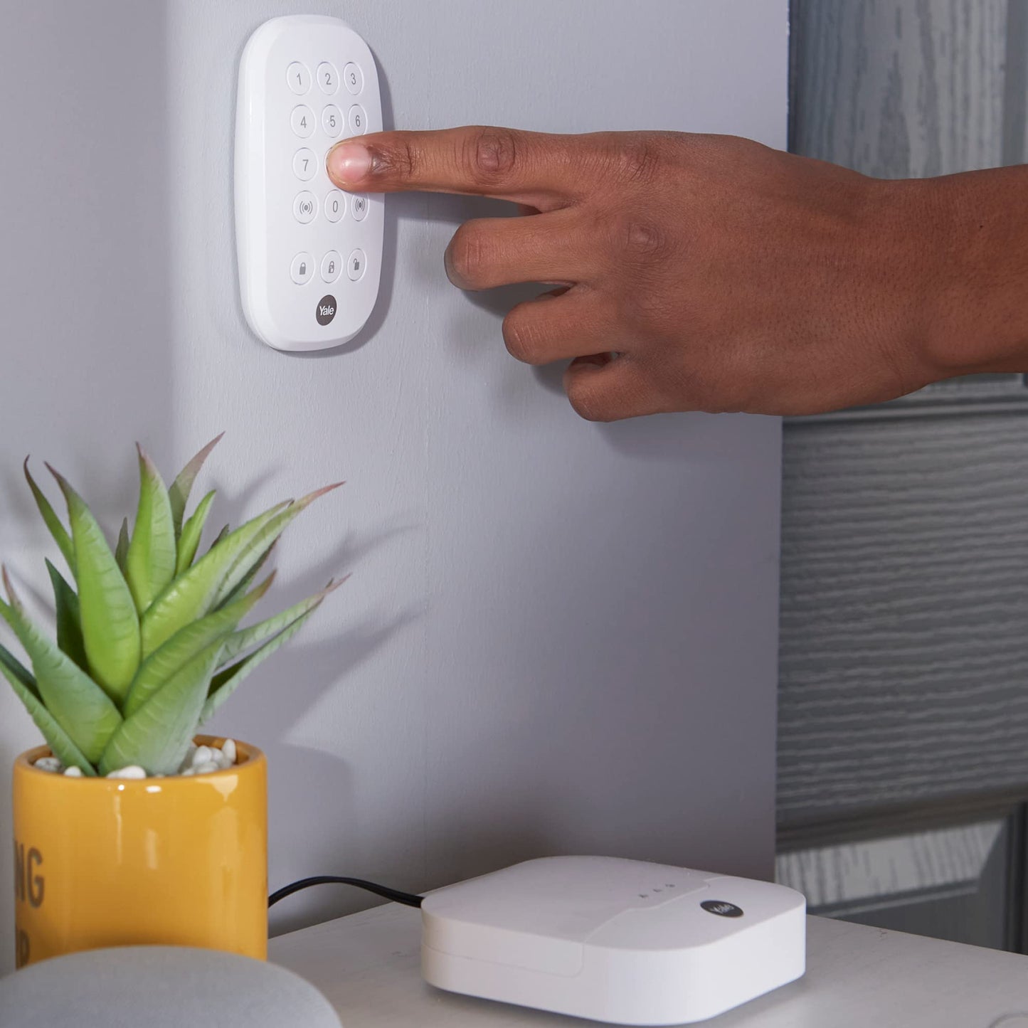 Smart Home Sync Yale-Starter Kit mit Tastatur & Alexa Yale IA-312 (40-45-6136)