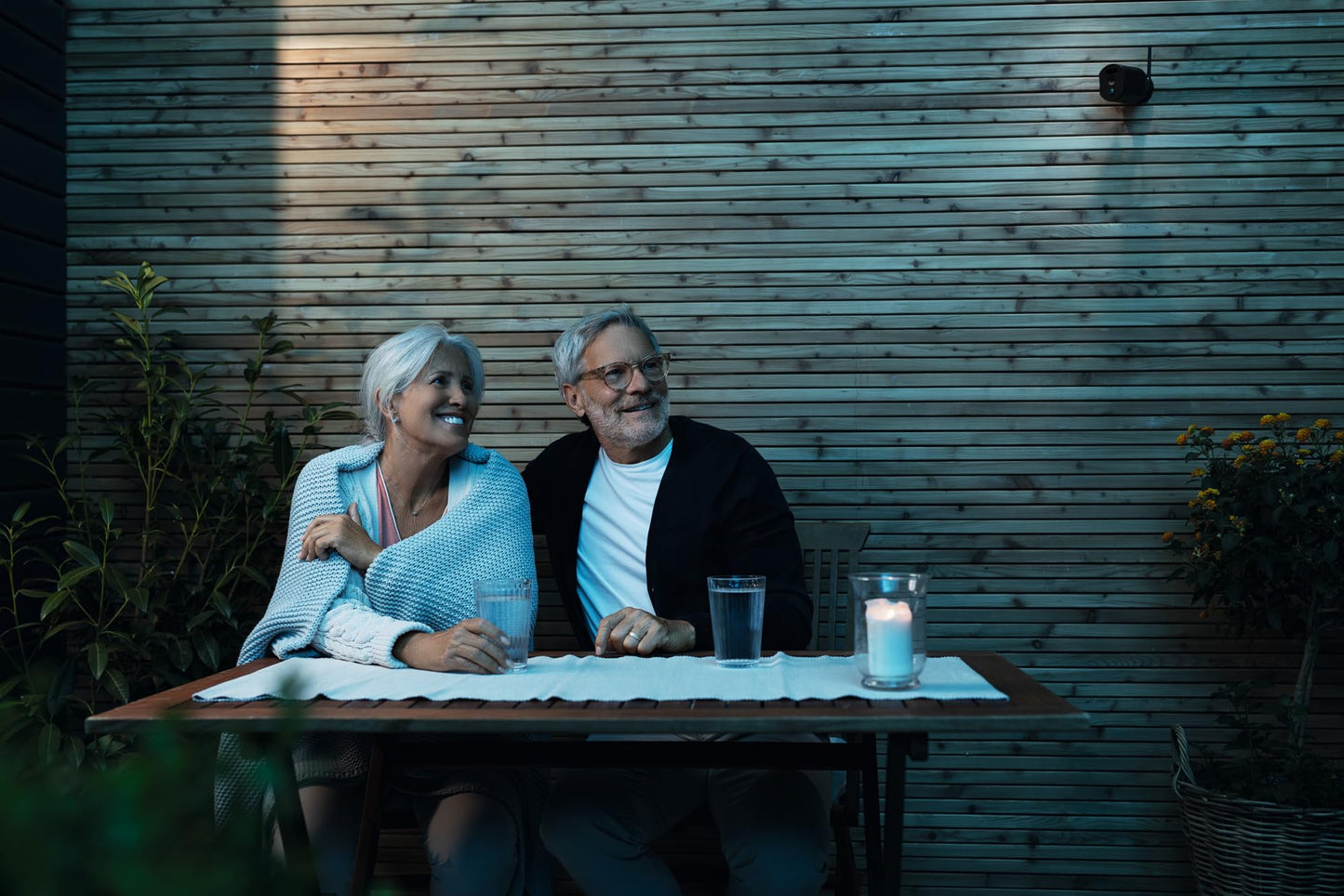 ABUS Überwachungskamera EasyLook BasicSet PPDF17000 – Kamera + tragbarer Monitor mit Touchscreen - einfache Handhabung, Alarm- und Aufnahme-Modus, Gegensprechfunktion, Nachtsicht, Schwarz, 1080p