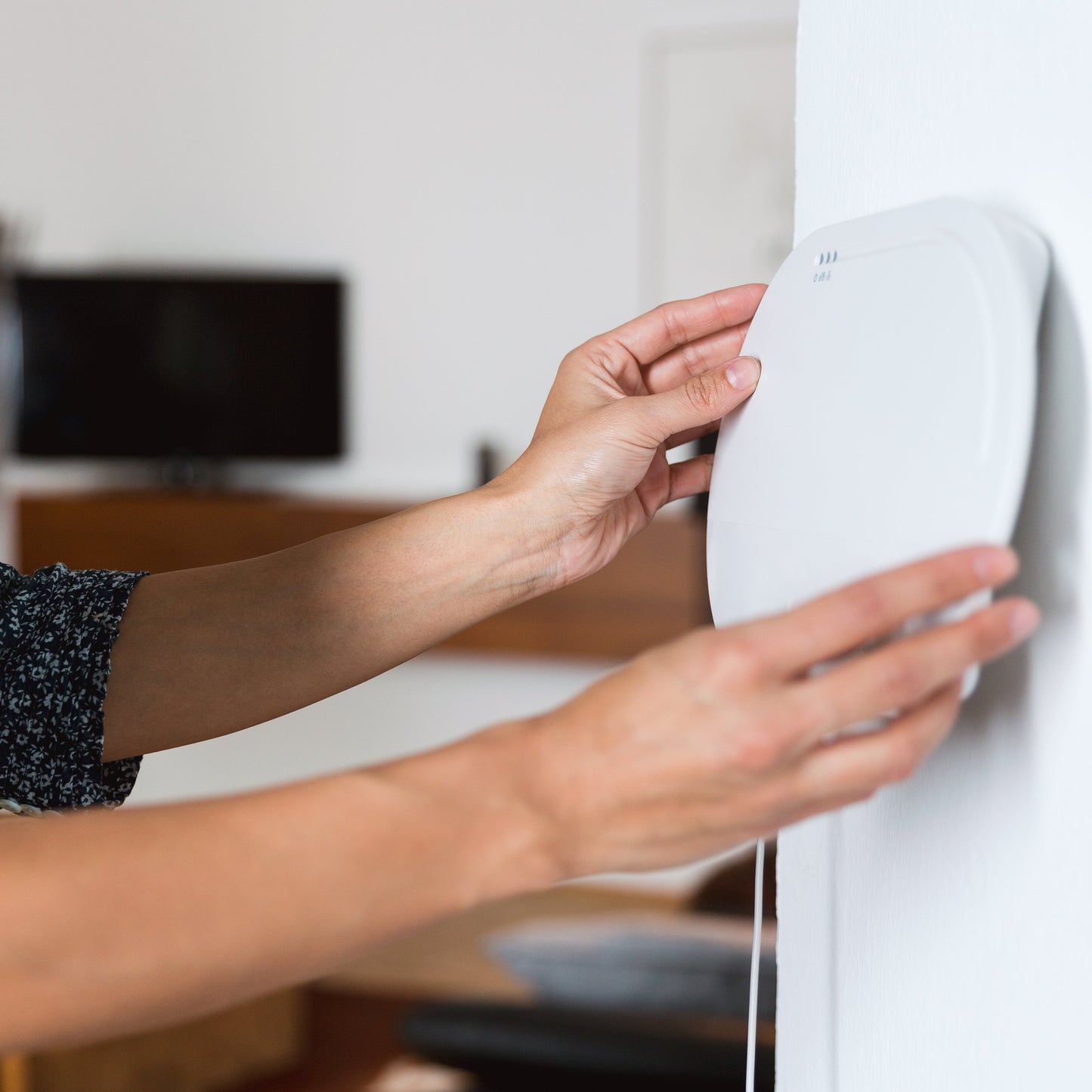 ABUS Funk-Alarmanlage Smartvest Zentrale Einbruchmeldeanlage | erweiterbar | Testsieger | Fernzugriff iOS + Andriod App | weiß | 38828