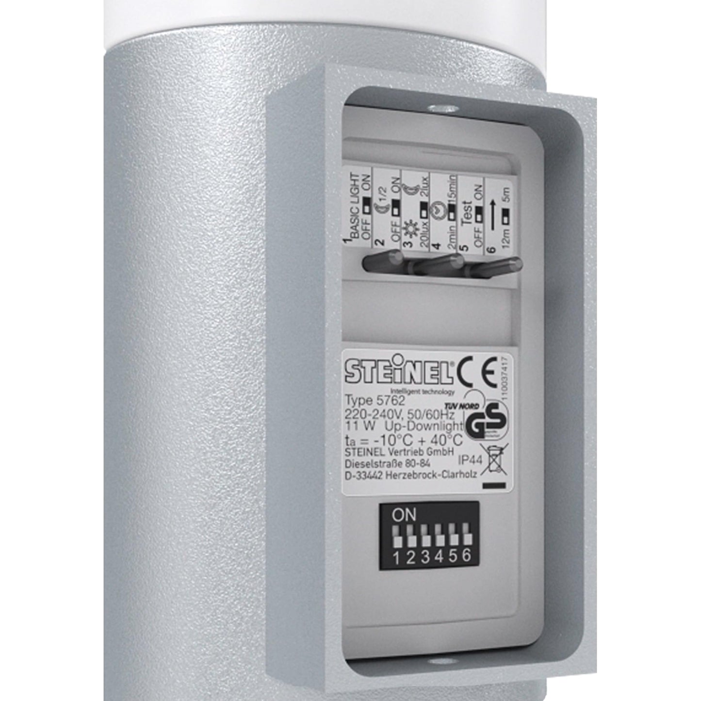 Steinel LED Außenleuchte L 910 S silber, Wandleuchte LED mit 180° Infrarot Bewegungsmelder, 12m Reichweite, Dauerlicht, Softlichtstart, IP44