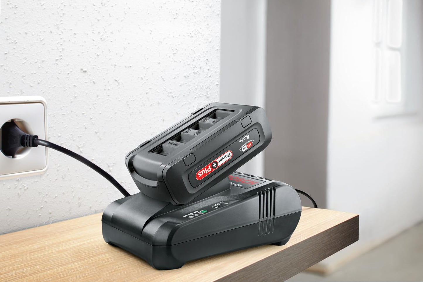Bosch PBA 18V 4.0Ah W-C Akku 18 Volt Lithium-Ionen Power for All