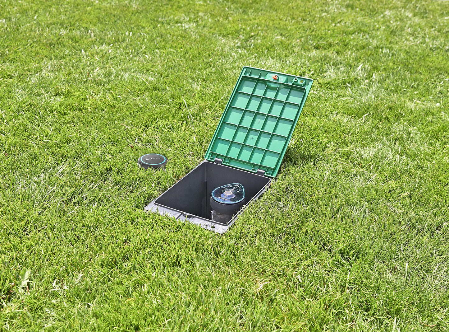 Gardena Bewässerungsventil 9 V Bluetooth: Mit Bluetooth App programmierbare Bewässerungssteuerung, Reichweite bis zu 10 m, 6 unabhängige Zeitpläne (01285-20)