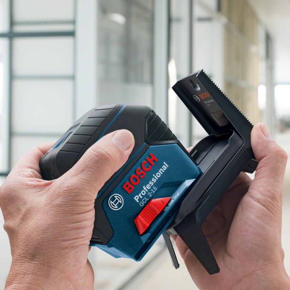 Bosch Professional Kreuzlinienlaser GCL 2-15 (roter Laser, Innenbereich, mit Lotpunkten, Arbeitsbereich: 15 m, 3x AA Batterien, Drehhalterung RM 1, Laserzieltafel, Schutztasche)