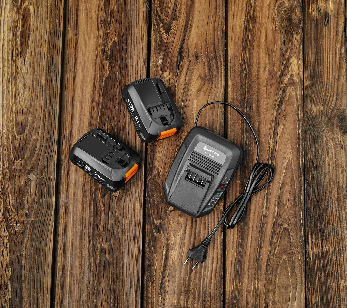 Gardena Starter-Kit P4A 2 x PBA 18V/45 + AL 1830 CV: Für alle gängigen Power for All Geräte, 60 Minuten Ladezeit, Ready to Go Funktion, 2,5 Ah (14907-20)