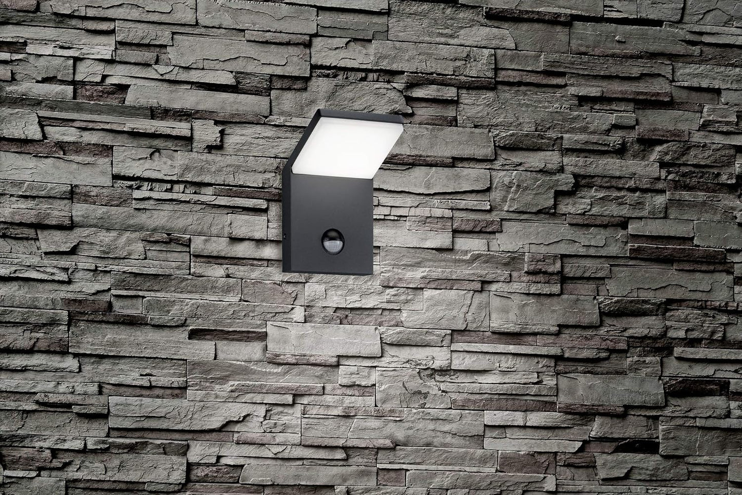 Trio LED Außenleuchte Pearl anthrazit 9W 800lm Wandlampe mit Sensor IP44