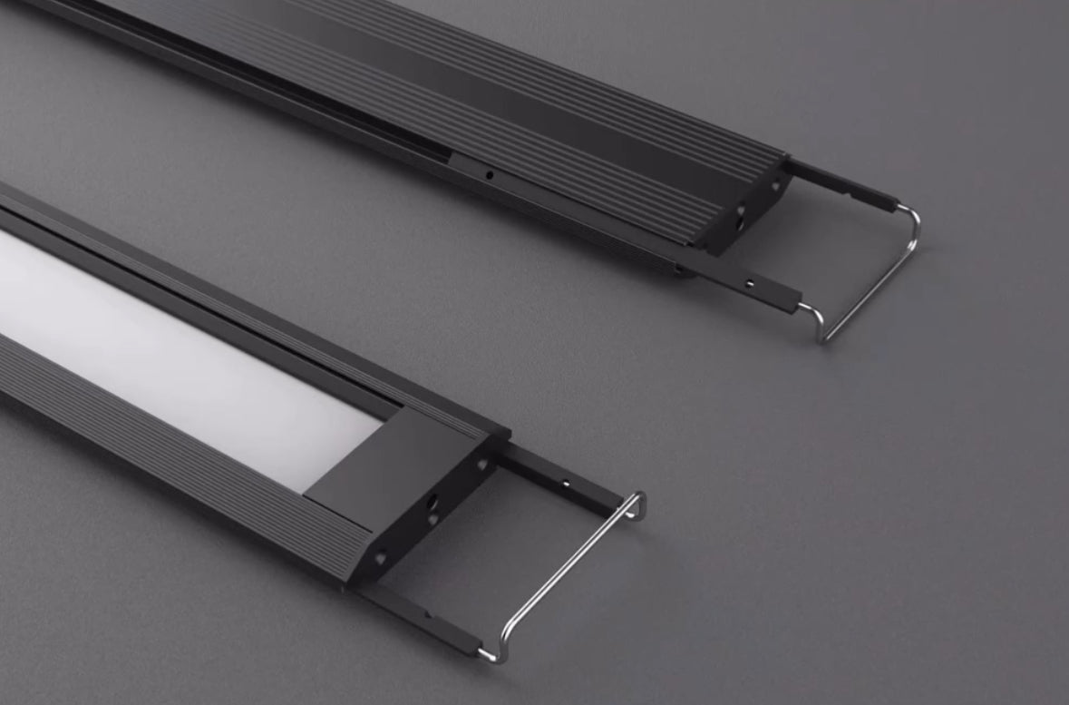 Chihiros Universal WRGB 700 LED Aquarium Lampe App Steuerung inkl. Controller IP67